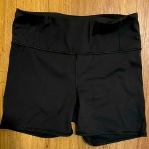 Athleta lightning bike short. Black, size medium.